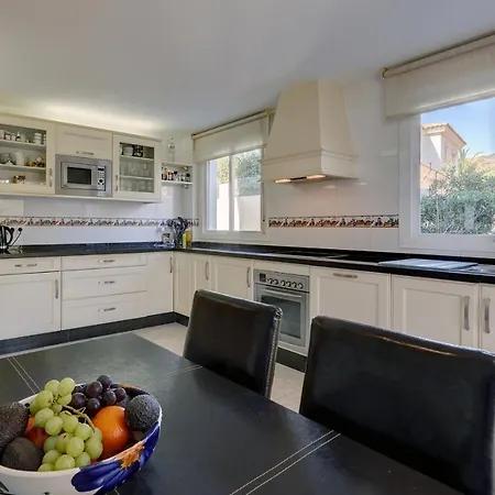 088 Bright And Spacious Andalusian Style With Private Pool * 푸엔히롤라
