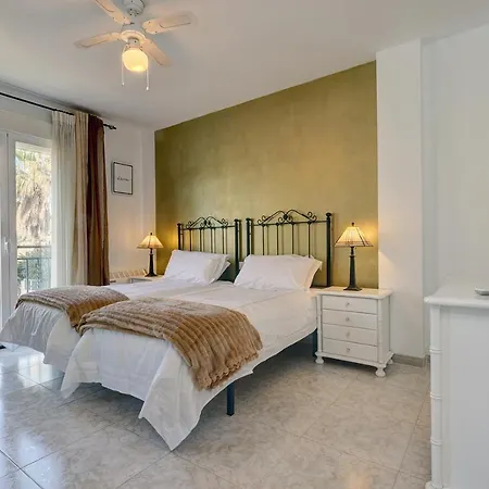 088 Bright And Spacious Andalusian Style With Private Pool Villa *