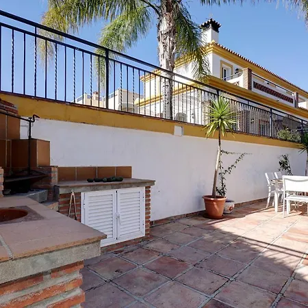 Villa 088 Bright And Spacious Andalusian Style With Private Pool Fuengirola