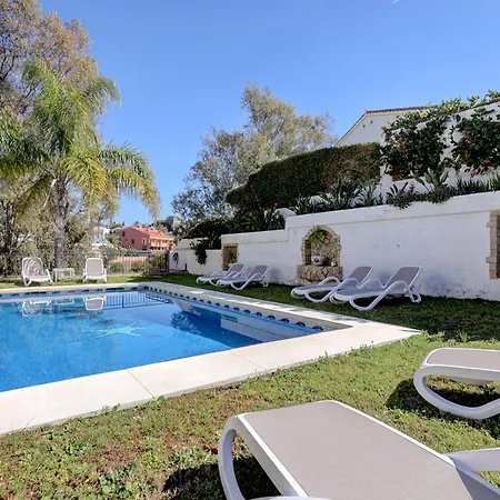 Villa 088 Bright And Spacious Andalusian Style With Private Pool Fuengirola
